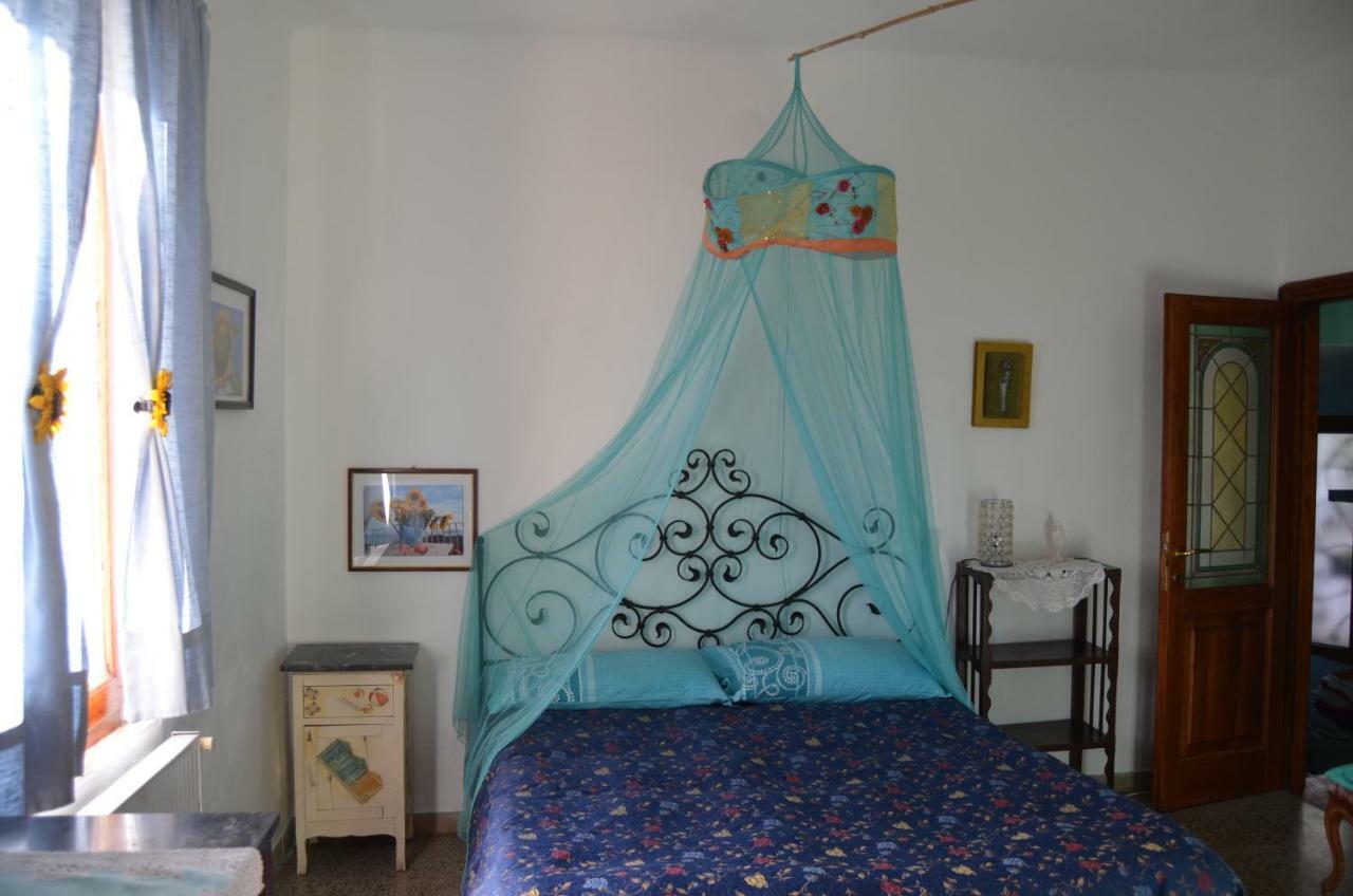 לריצ'י La Castellana Una Finestra Sul Mare- Air Conditioned מראה חיצוני תמונה